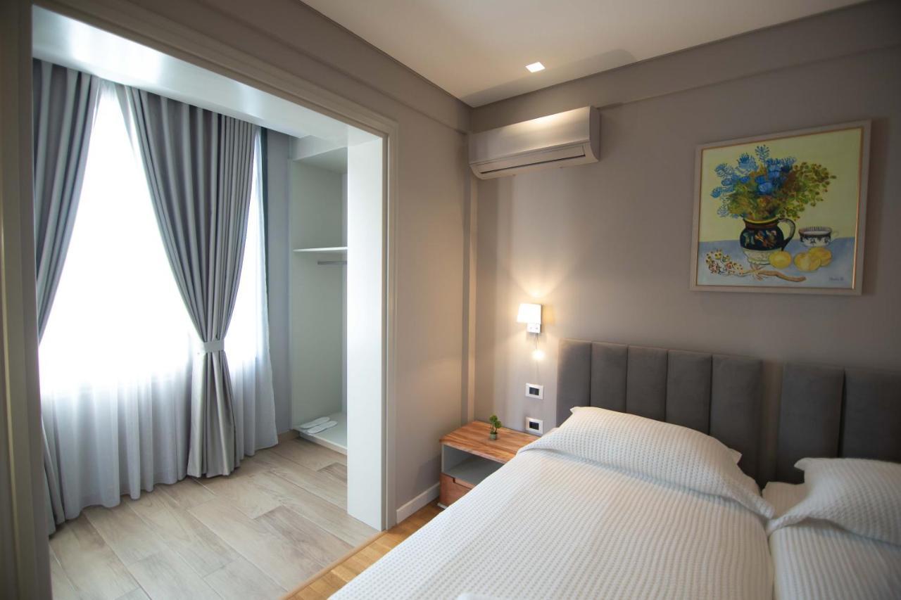 Vila Mariss Korce Exteriér fotografie