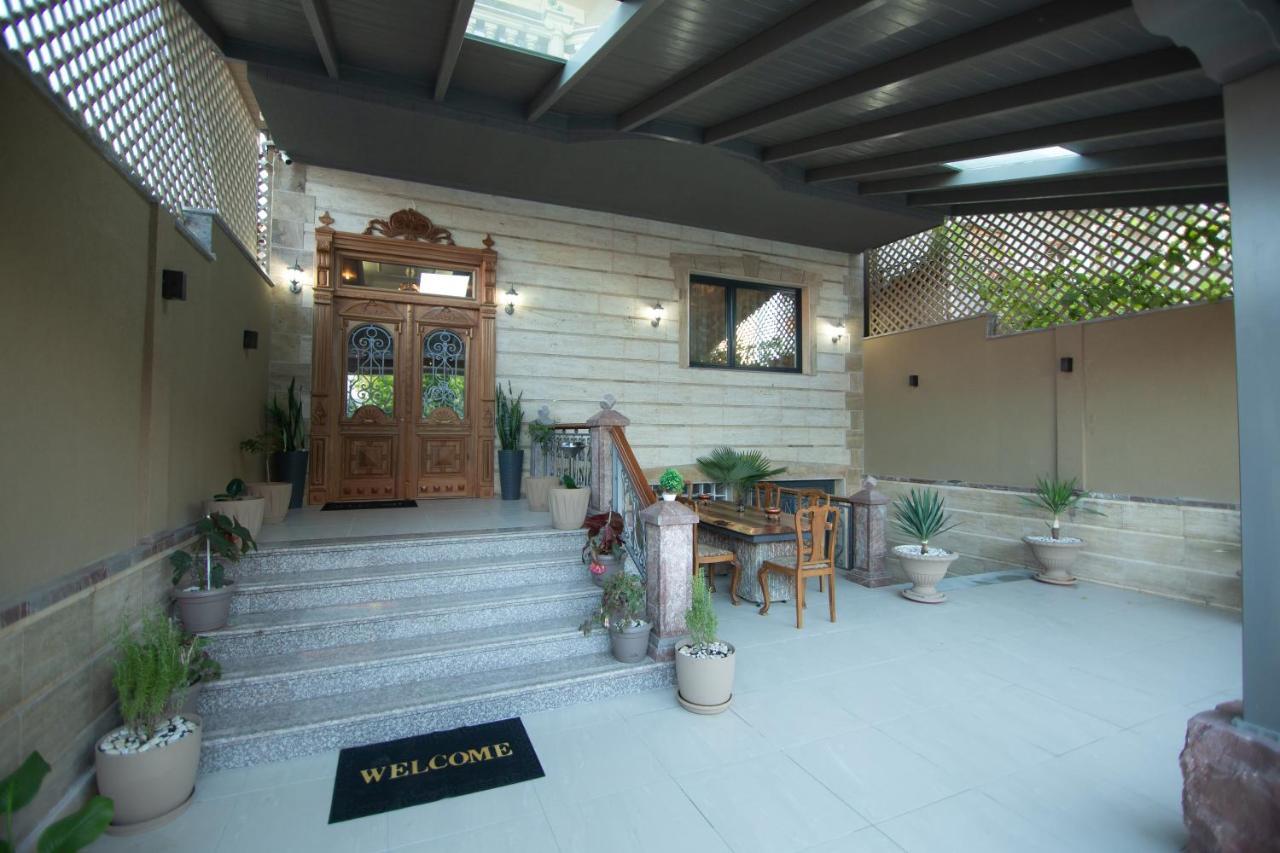 Vila Mariss Korce Exteriér fotografie