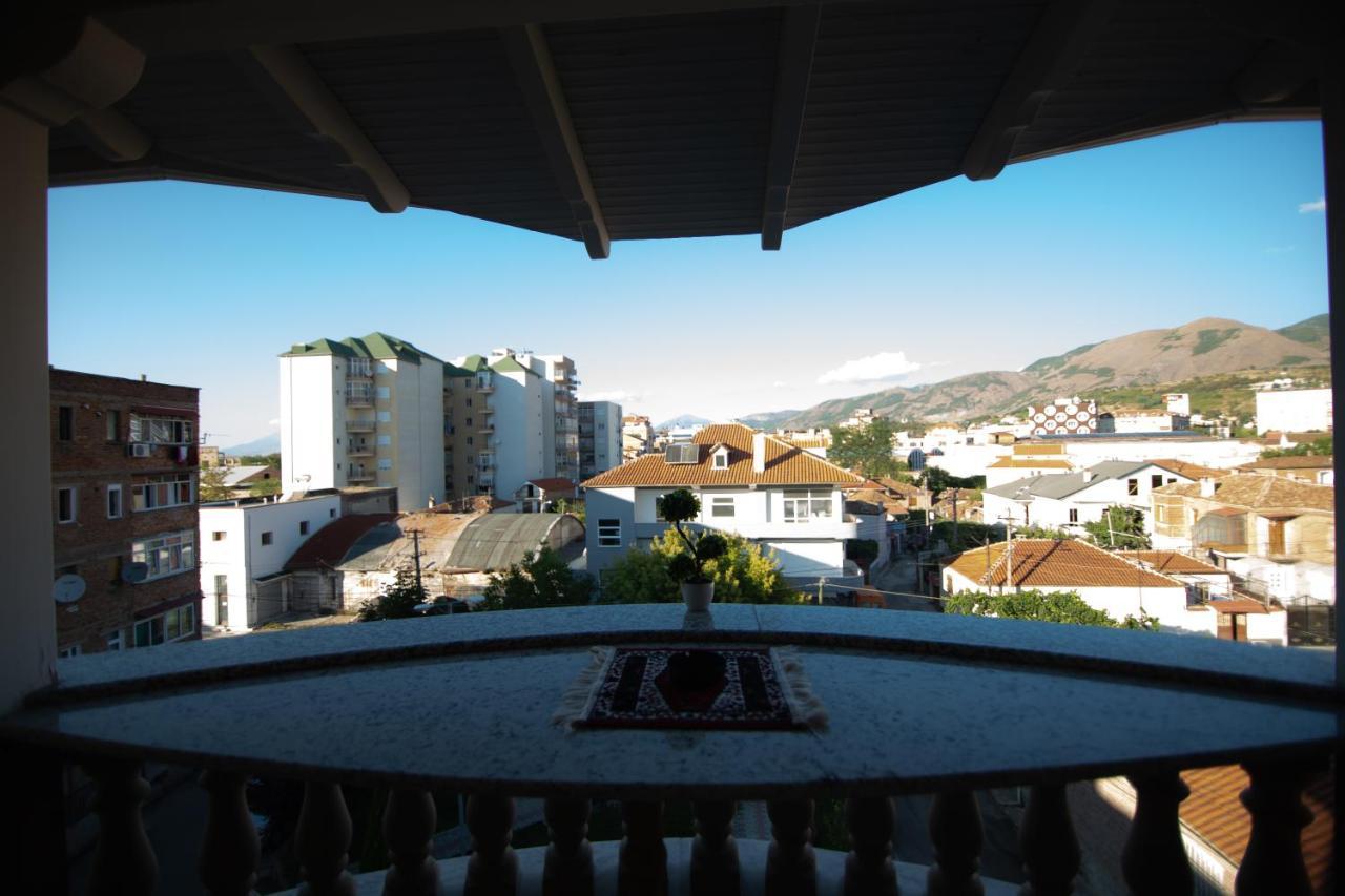 Vila Mariss Korce Exteriér fotografie